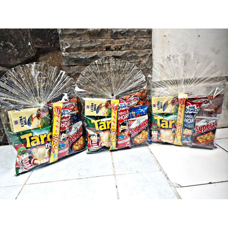 

Souvenir bingkisan snack ulang tahun
