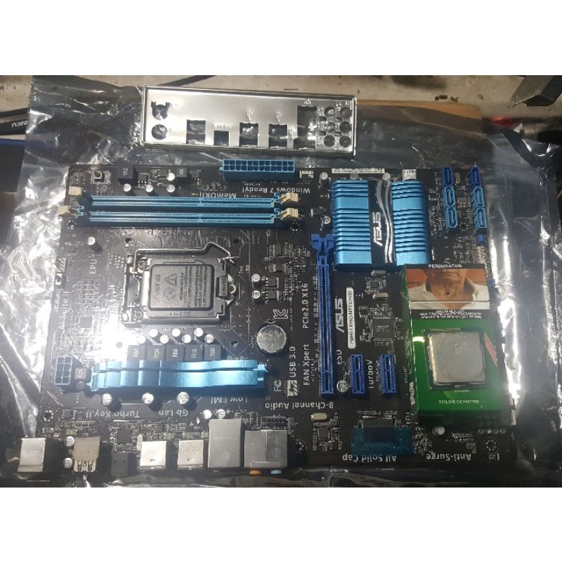 Paket Mobo P8H61 Pro + Core i3 3240