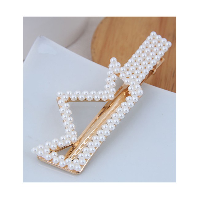 LRC Jepit Rambut Fashion Gold Imitation Pearl Small Flower Hairpin (double Heart) A58191