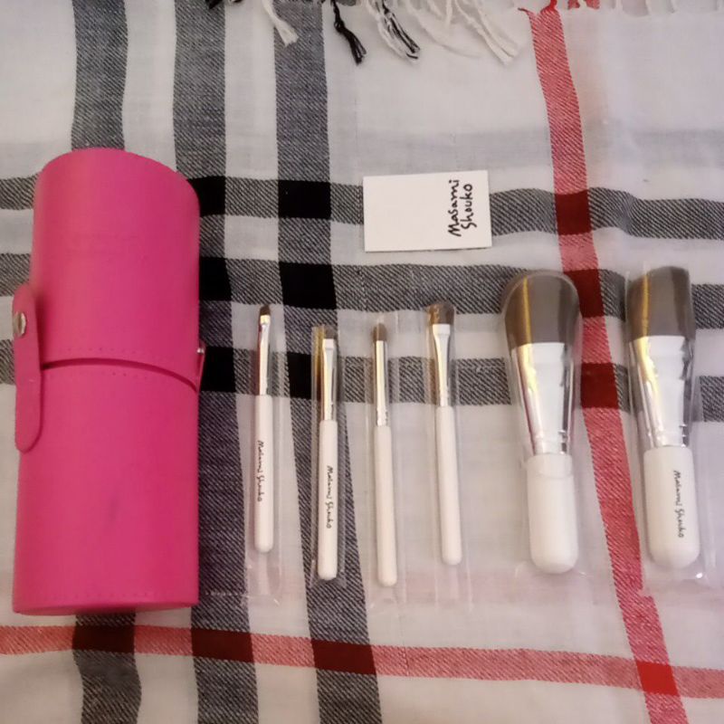 brush set masami shouko bunny