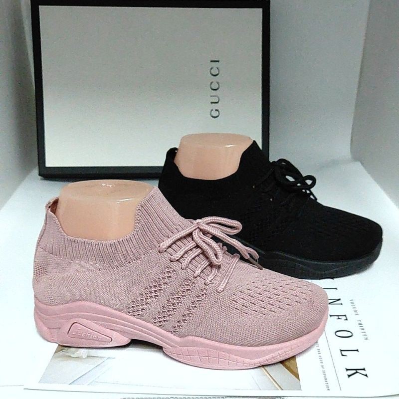 SEPATU SVEKES SEPATU SNEAKERS ORIGINAL IMPORT   SEPATU RAJUT/ SOCK SHOES SEPATU WANITA