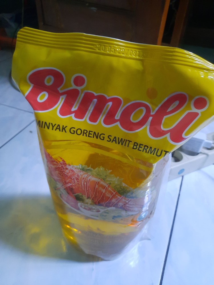 Sunlight Jeruk Nipis 100 Refill 755 Ml
