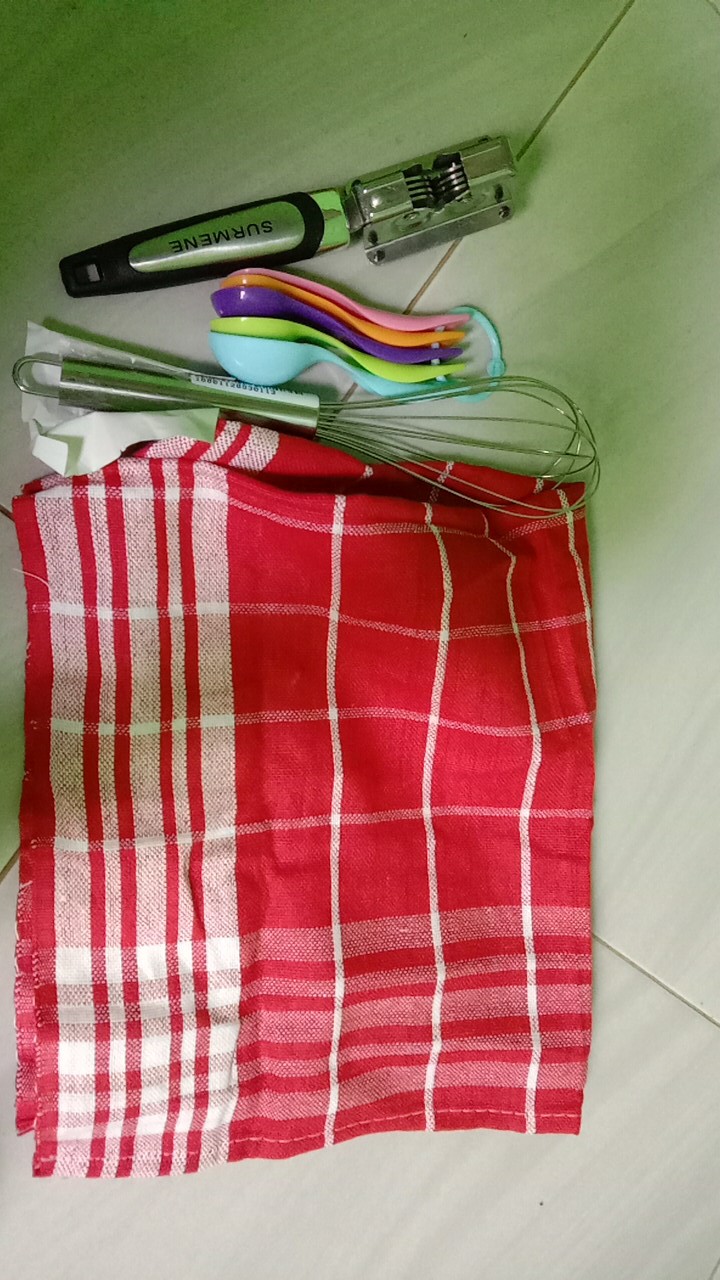 Kain Lap Piring Kotak Tangan Gantung Serbet Makan Bahan Katun Halus Lembut Daya Serap Air Bagus