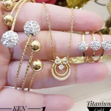 Titanium Set Perhiasan Wanita 533S