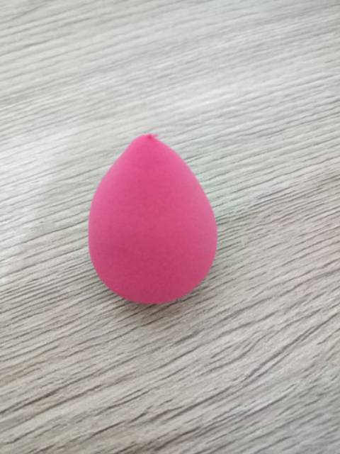 Premium Tear Drop Sponges Beauty Blender