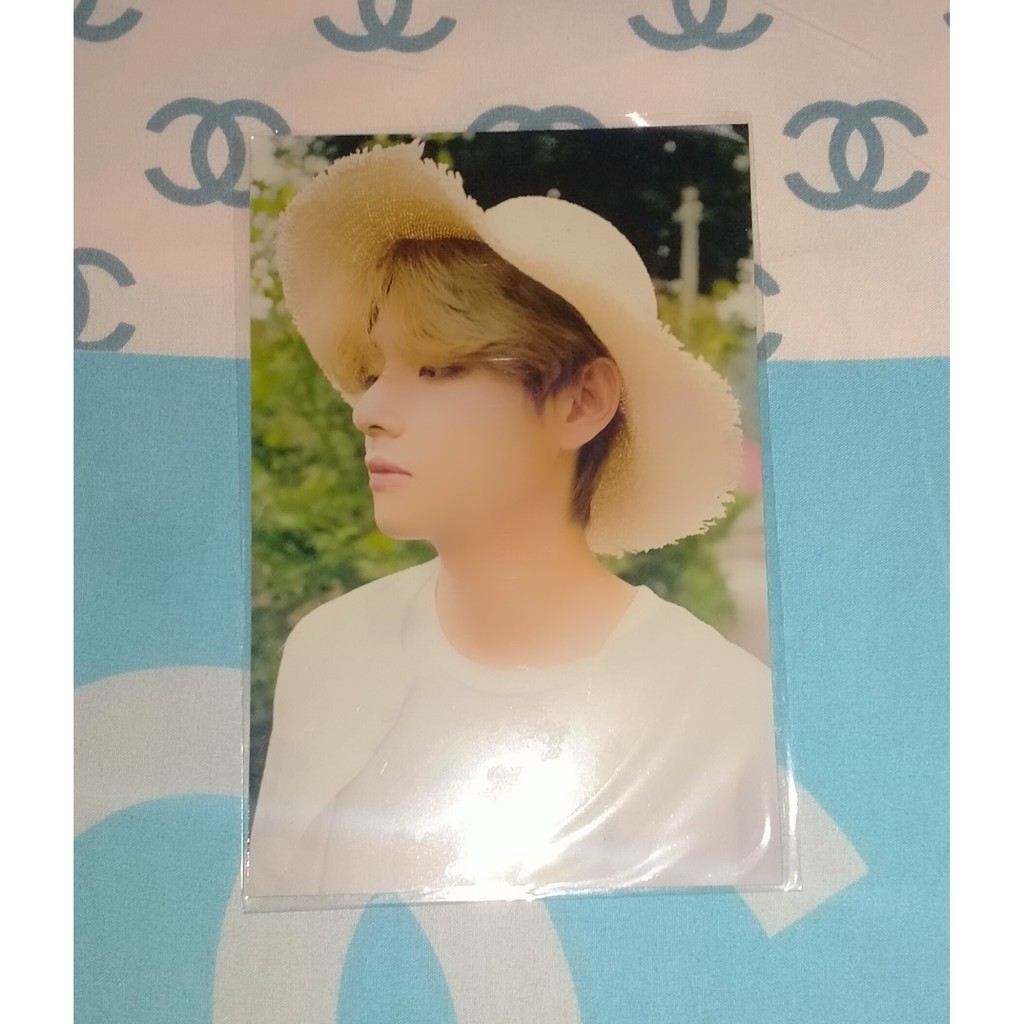 {BTS} Season Greeting 2021 Photo 4x6