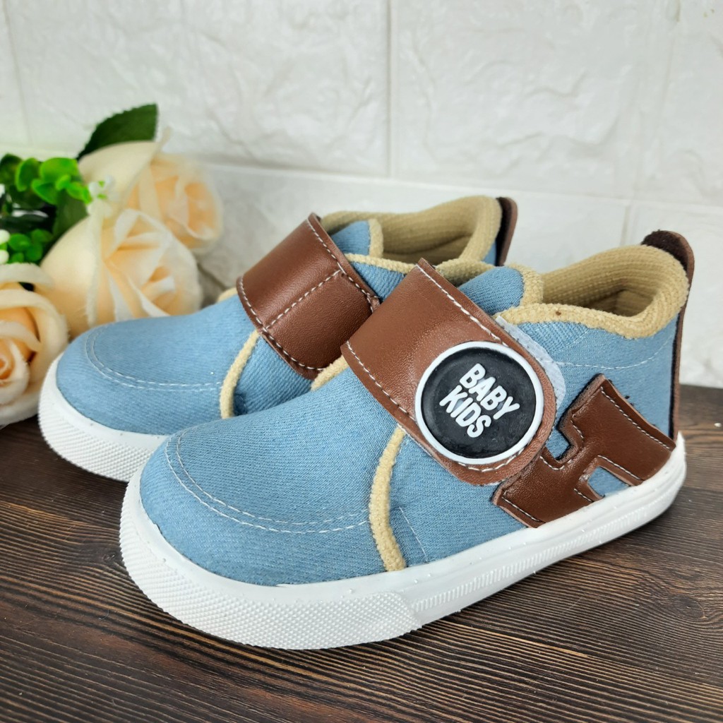 [TAMAN SEPATUKU] SEPATU TRENDY MURAH SNEAKER DENIM ANAK LAKI-LAKI  1-6 TAHUN CAX09