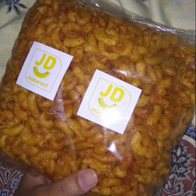 

Makaroni jD ukuran setengah kilo pedas original kriuk