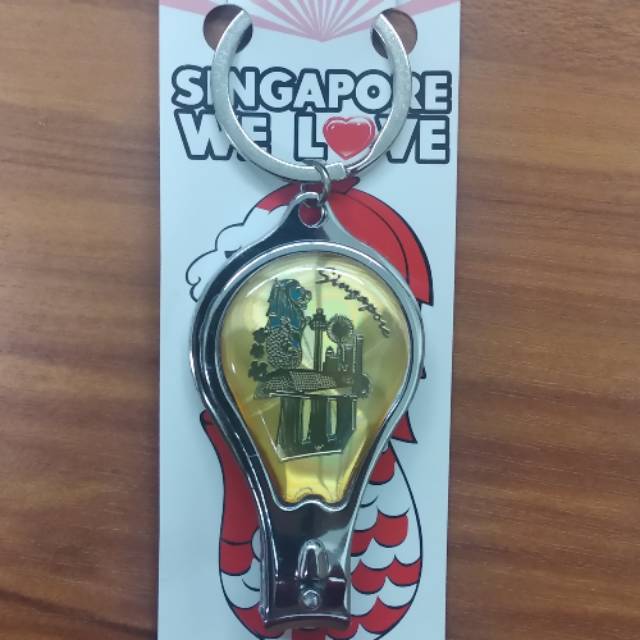 

Souvenir Gunting kuku 8