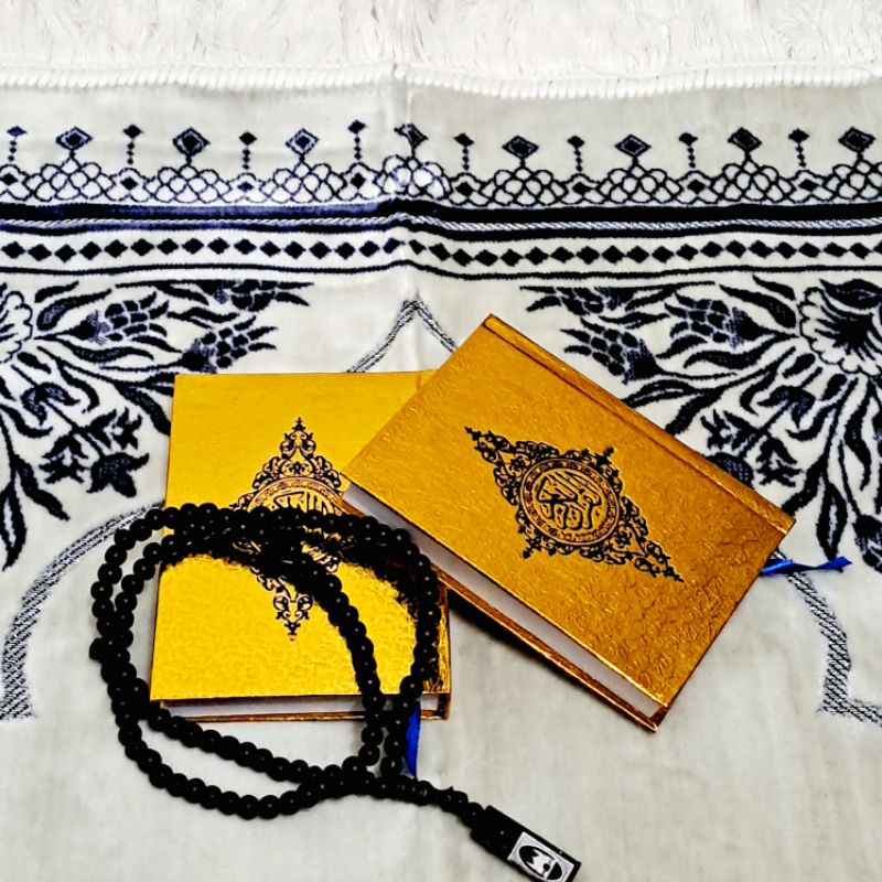 ALQURAN TANPA TERJEMAH COVER EMAS