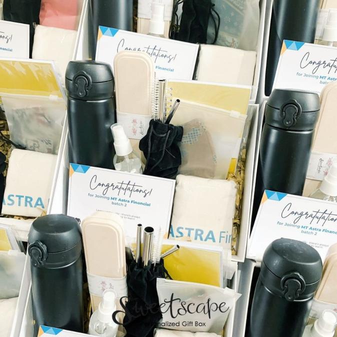 

GIFT BOX PACKAGE 240-PAKET HAMPERS 240 - KADO ANNIVERSARY PERUSAHAAN DSG54546WE