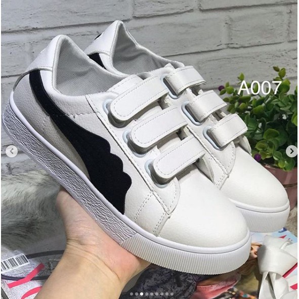 Sepatu Sneakers A007