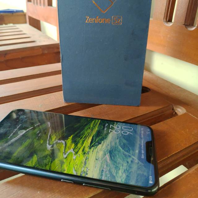 Asus Zenfone 5z 6/128GB
