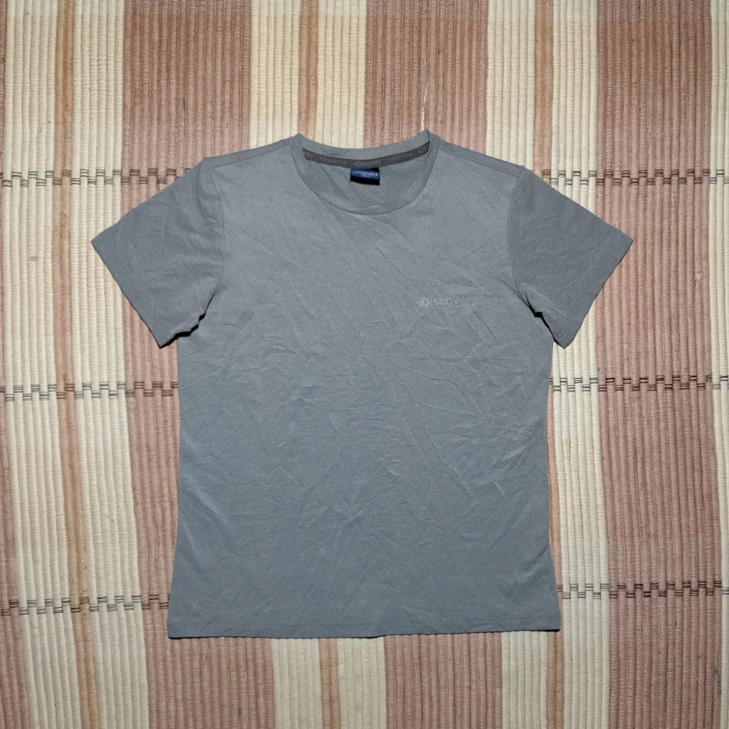 Kaos Olahraga Wanita DISCOVERY Baju Dry Grey Original Second Preloved