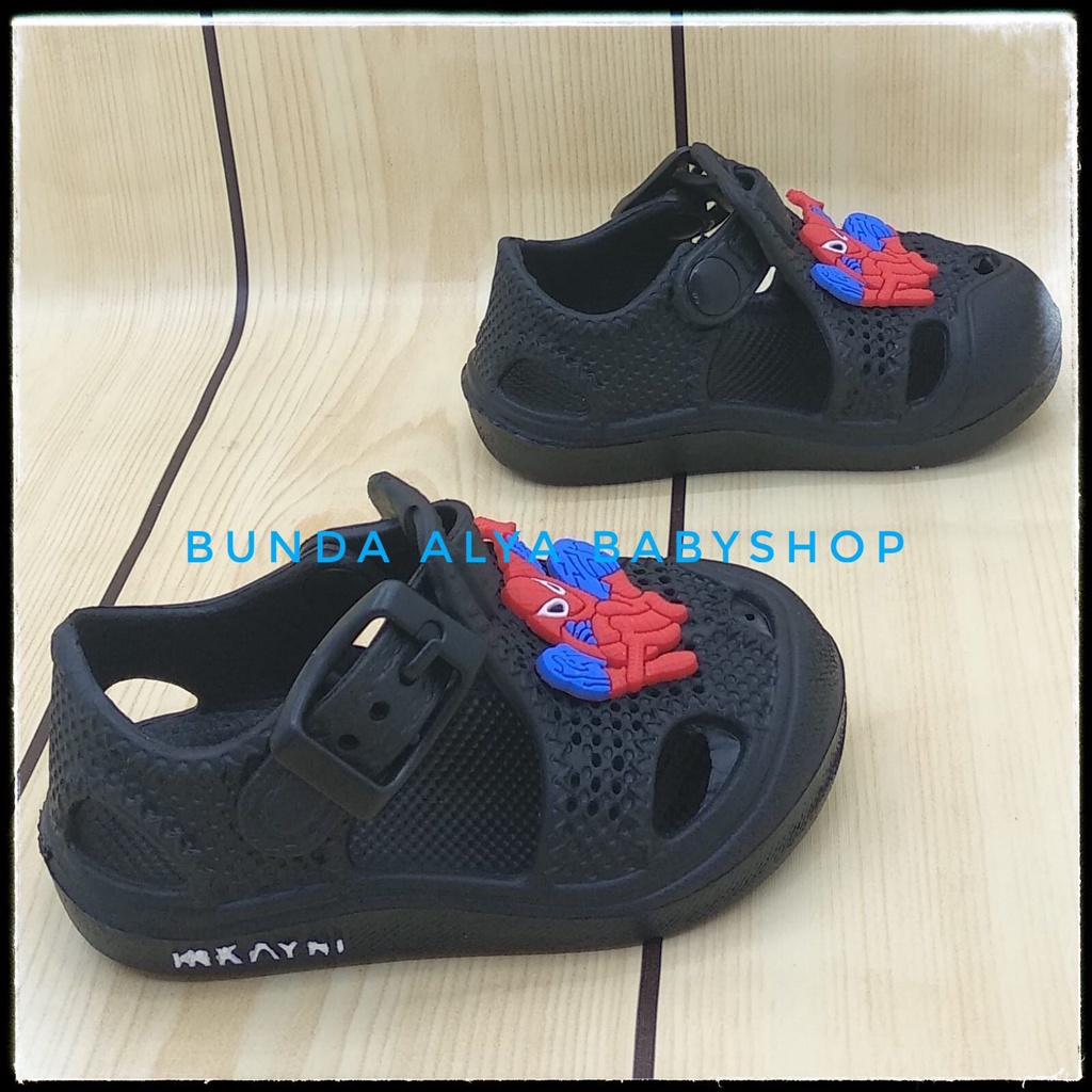 Sendal Anak Laki Laki Usia 6 Bulan 1 2 Tahun Motif Kartun HITAM Lucu Alas Karet Anti Licin - Sepatu Sandal Anak Cowok Karet Anti Licin