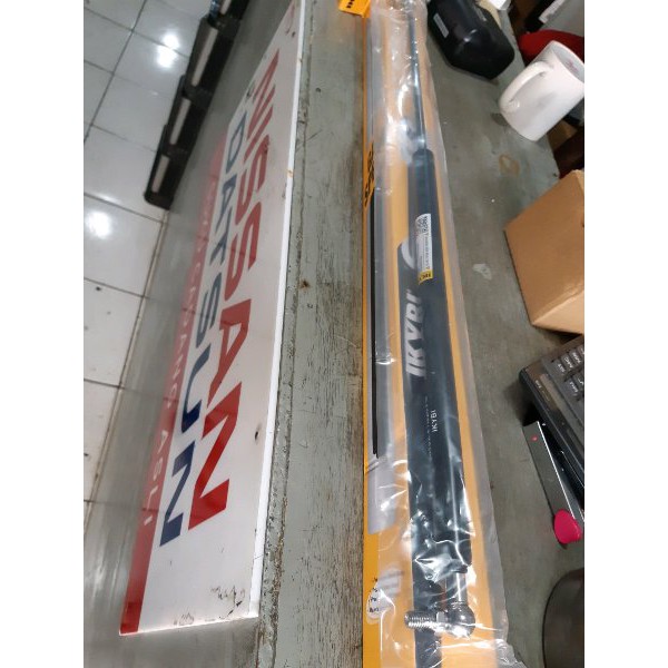 shock bagasi terrano