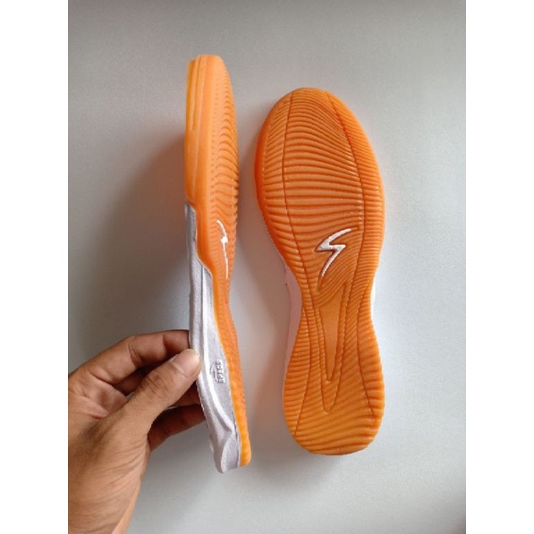 Outsole Gum White Sol Sole Alas Sepatu Futsal Sepatu Sepak Bola Sepatu Sepakbola Sepatu Bola