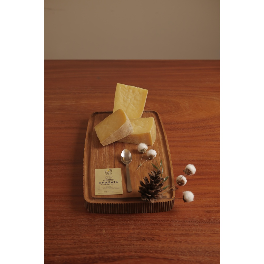 

Anagata Alpine Style Cheese Wedges 185gr - 215gr