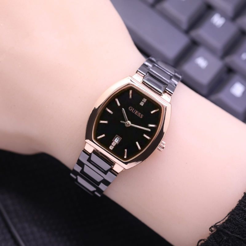 JAM TANGAN RANTAI WANITA MODEL OVAL MEREK GUESS