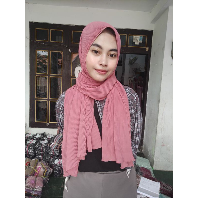 PASHMINA PLISKET by ASSYIFA ••pasmina plisket lidi-1