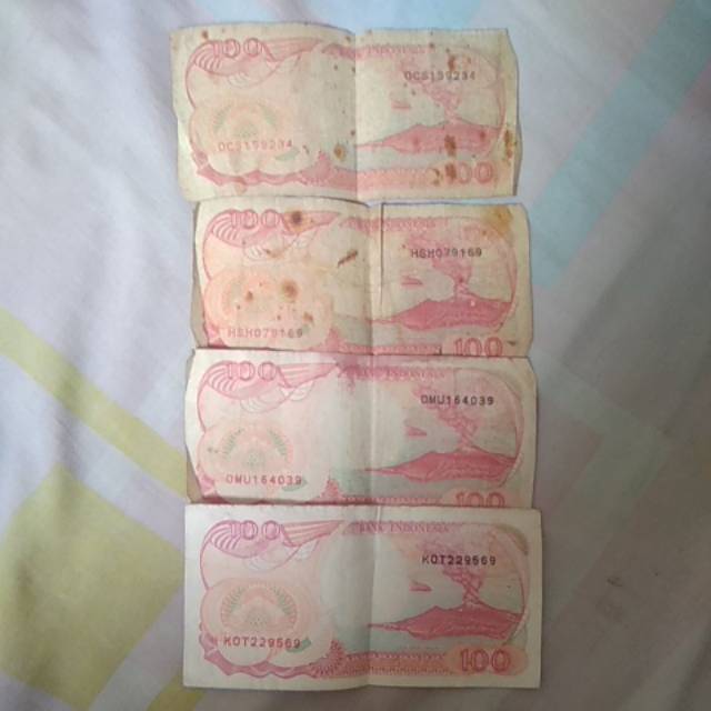 Uang lama 100 rupiah tahun 1992 perahu pinisi