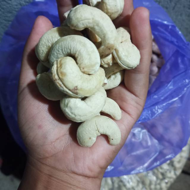 

Kacang mede super asli wonogiri