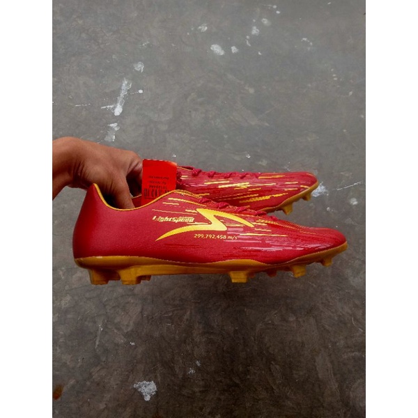 Lightspeed Reborn Maroon size 44