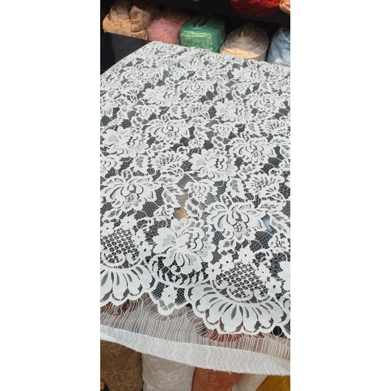 Bahan kebaya brokat semi prancis panelan