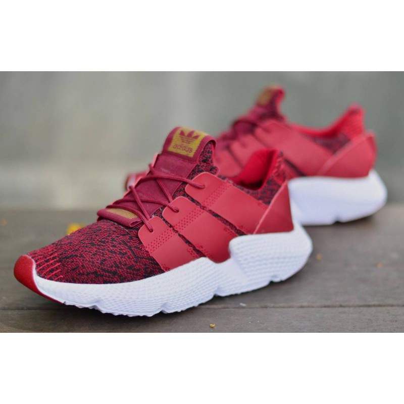 Terlaris Sneakers Pria Adidas