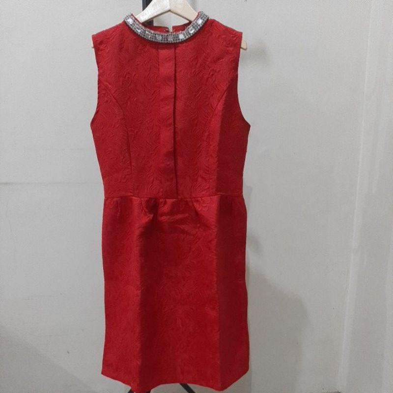 Gaun pesta Gaun wanita