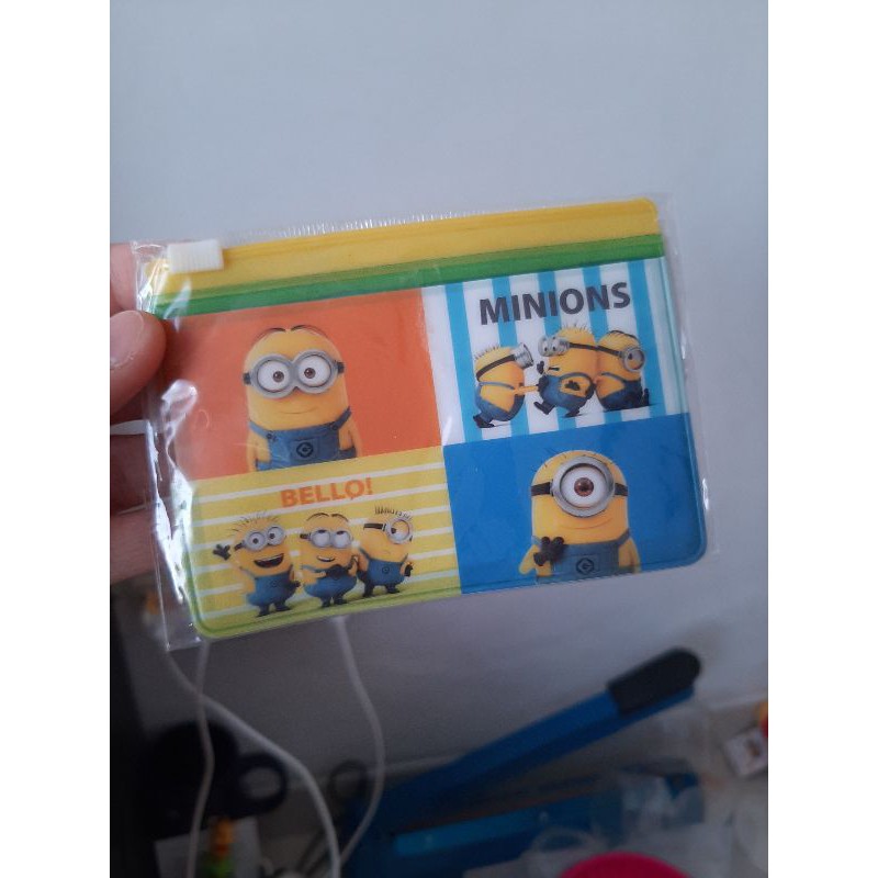 dompet minion hongkong