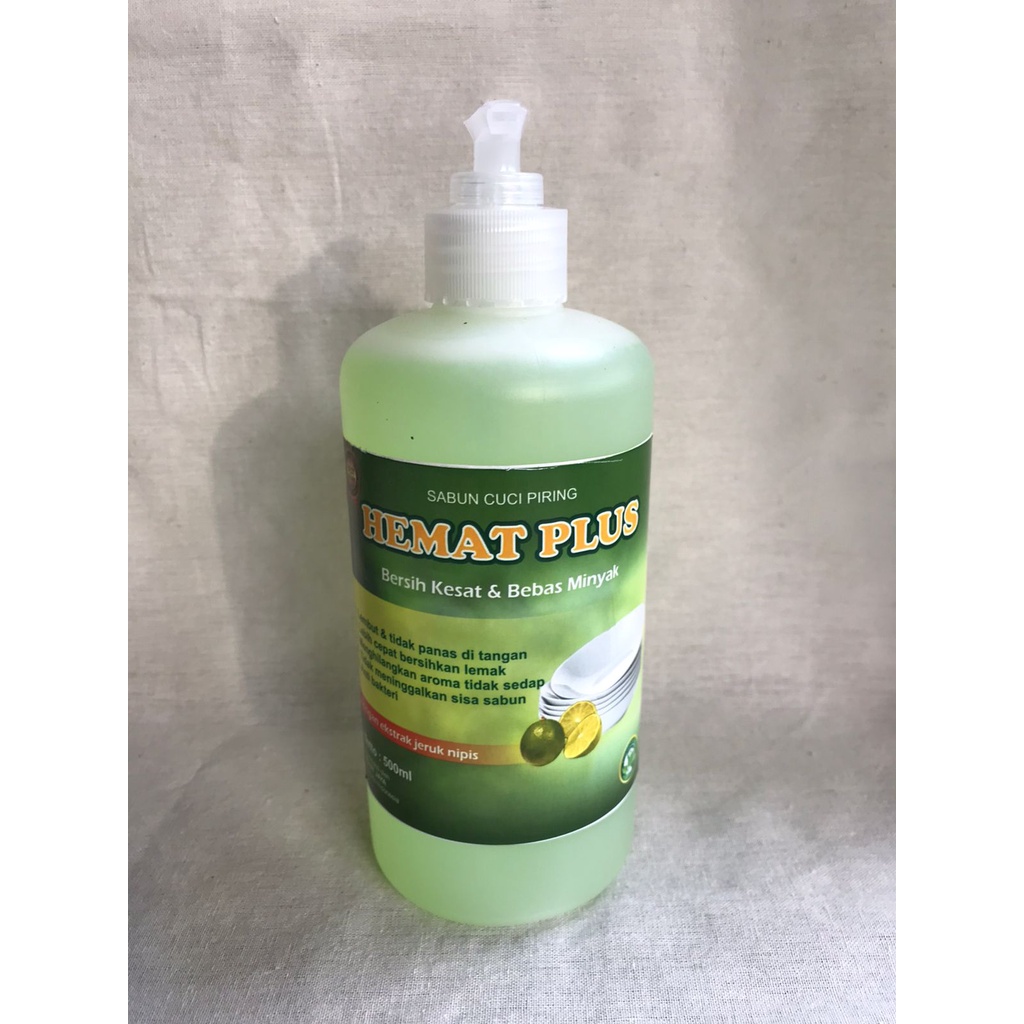 Sabun Cuci Piring 500ml Hemat Plus Dishwashing Anti Lemak Aroma Menyegarkan Busa Melimpah Bersih Kesat Harga Murah Meriah Berkualitas