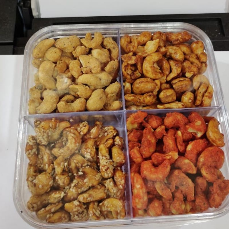 

Kacang Mede tray 4 rasa