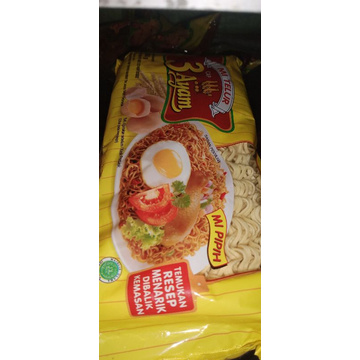 

Mie Tiga Telor
