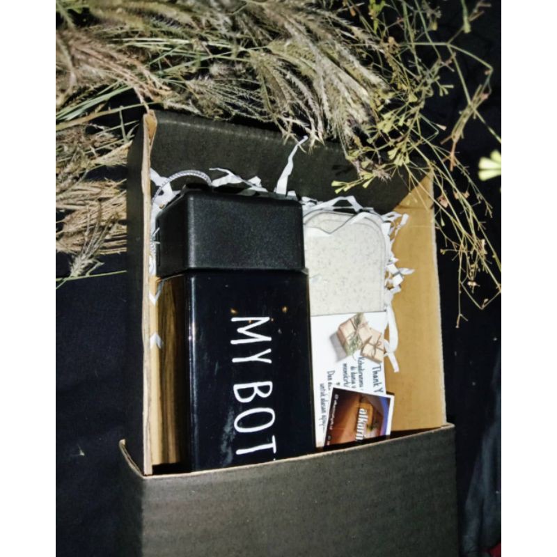 

Gift Box Murah Kado ulangtahun Hampers