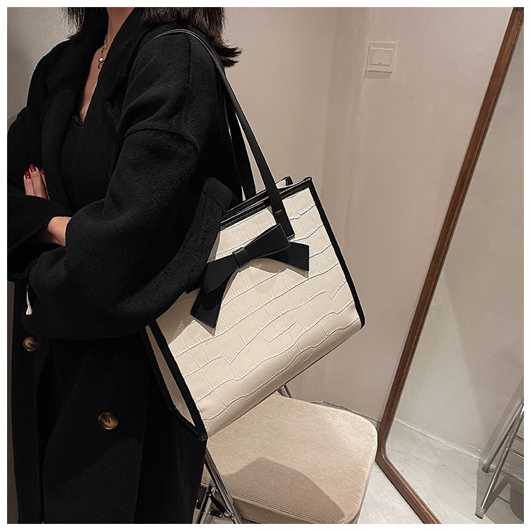 ( 2PC 1KG ) GTBI998879268 New Arrival  !!!  Tas Selempang Wanita Import  Premium Terbaru