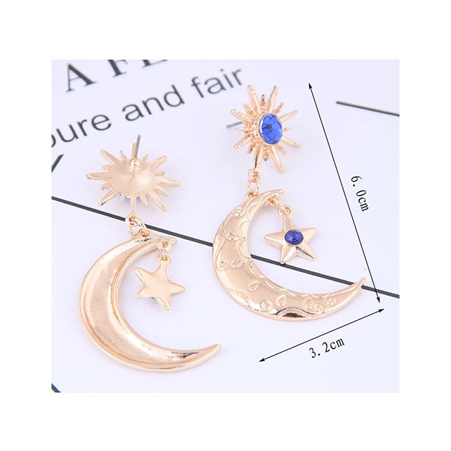 LRC Anting Tusuk Fashion Gold Metal Star Moon Earring A60001