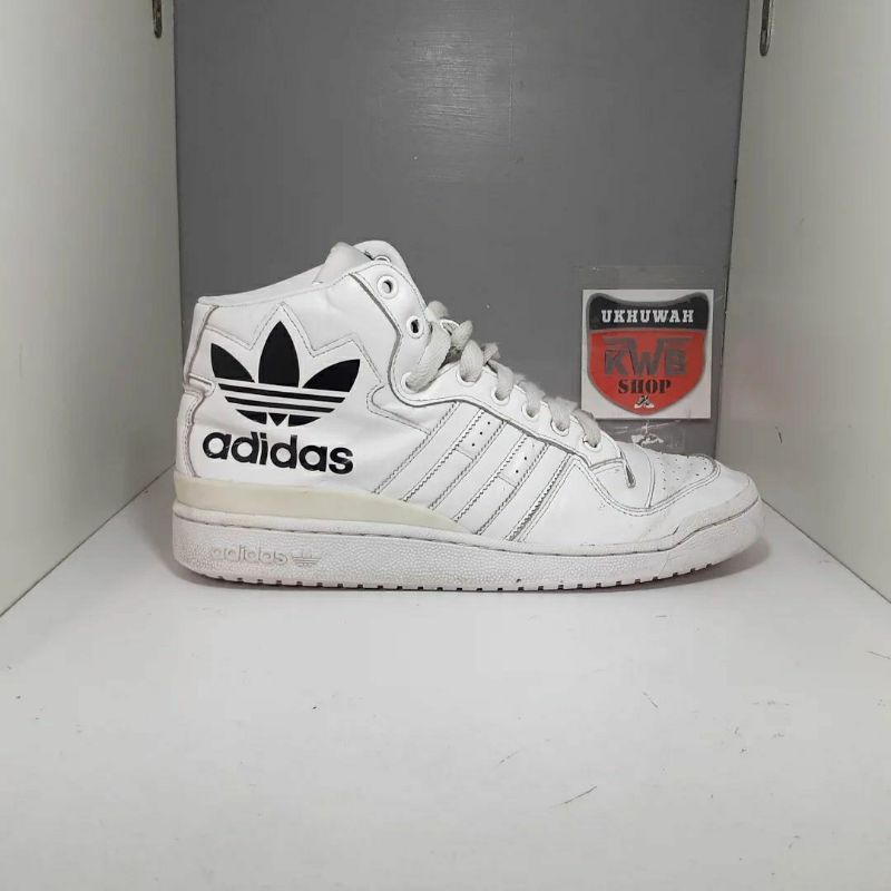 SEPATU ADIDAS FORUM MID RS