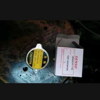 tutup radiator taft F50 ori denso