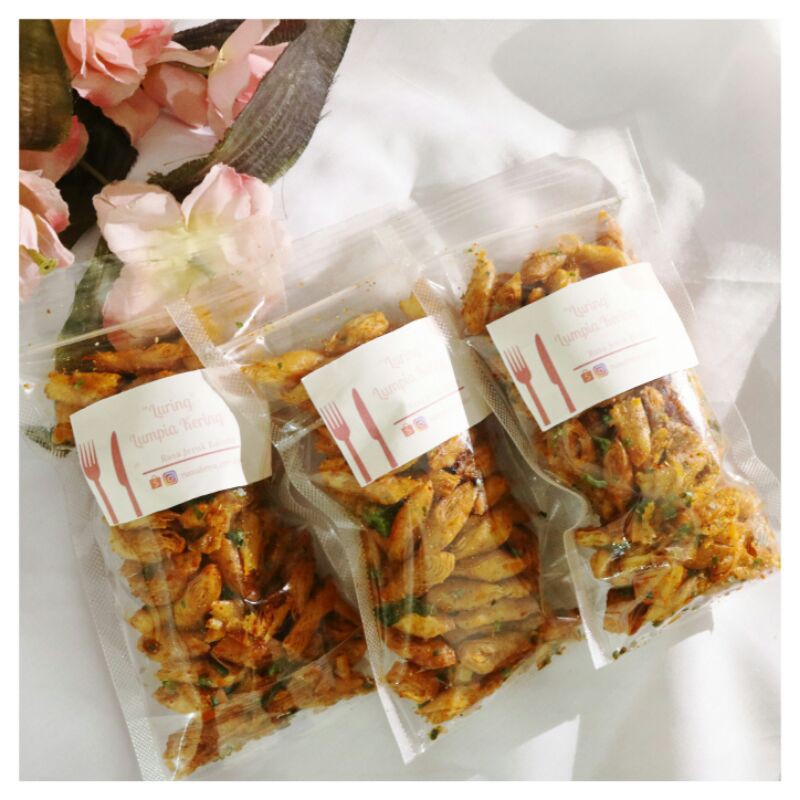 

KERIPIK MAKANAN RINGAN MURAH MERIAH KEKINIAN RASA JERUK BALADO