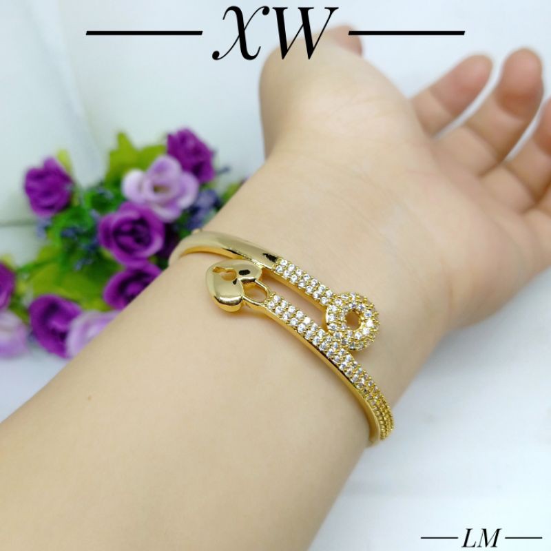 Gelang tangan  XW27112002