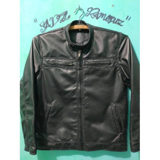 

Jaket kulit sulam lukis