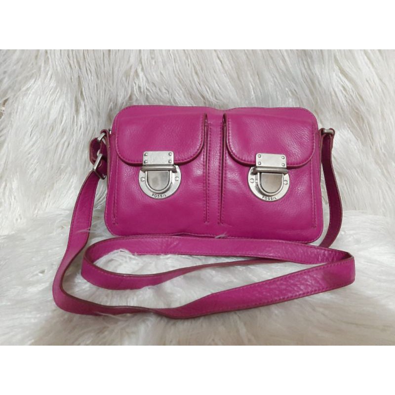 Preloved Fossil Riley Leather Top Zip Crossbody Authentic