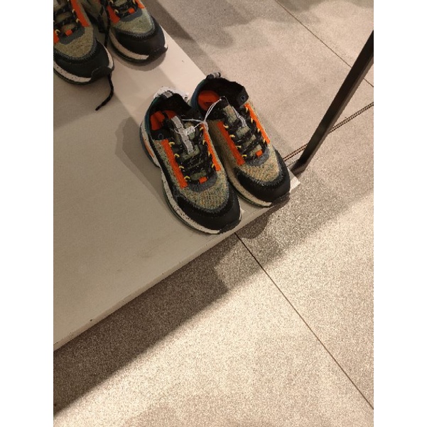 Sneakers boys Limited Hype Original Zara 2022