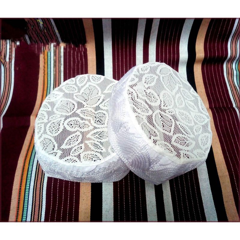 peci Madinah jaring motif kembang,peci ikaf,peci jaring madiinah pendek Ra