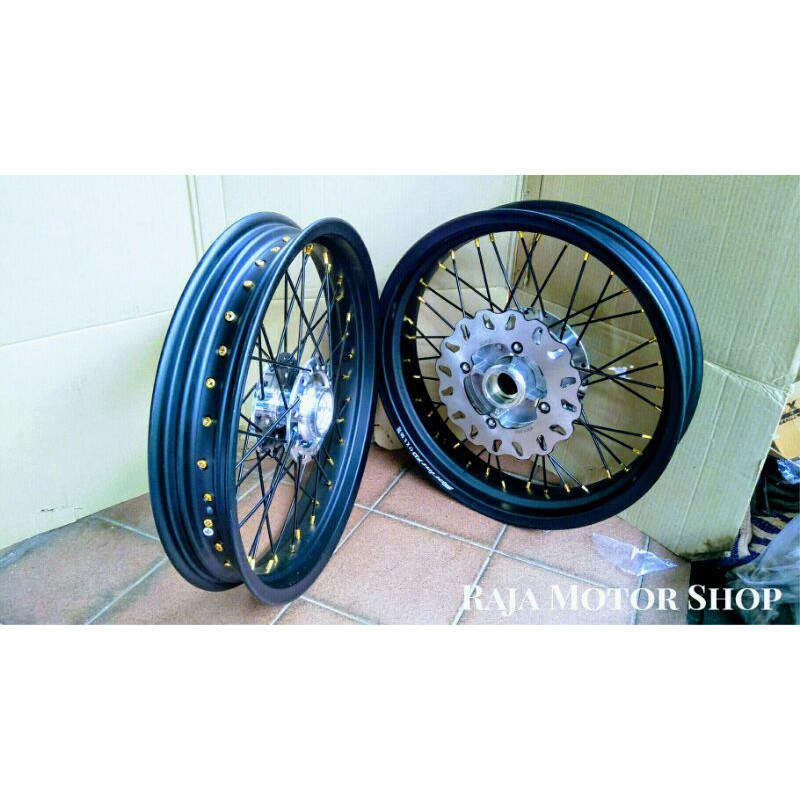 Velg Tapak lebar set Motor : CB/Tiger Revo ring 17 x 250/300