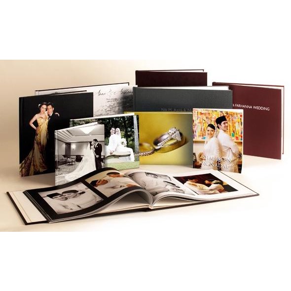 

[[[ TERSEDIA COD ]]] Album Kolase Photobook 30x40cm 20 Halaman (Design & Cetak)