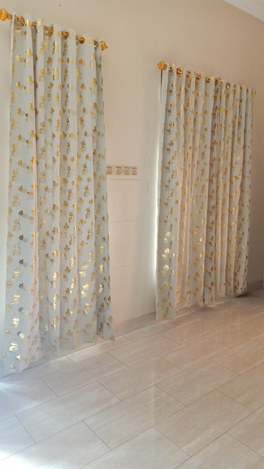 Gorden Jendela Blackout Print Emas Coklat 12 Semockring Silver 6 Gelembung Jende Pintu