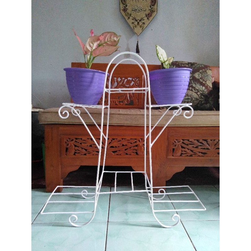 Rak Bunga Minimalis / Rak Pot Bunga