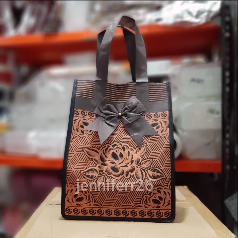 

Tas hajatan batik mewah 22x22